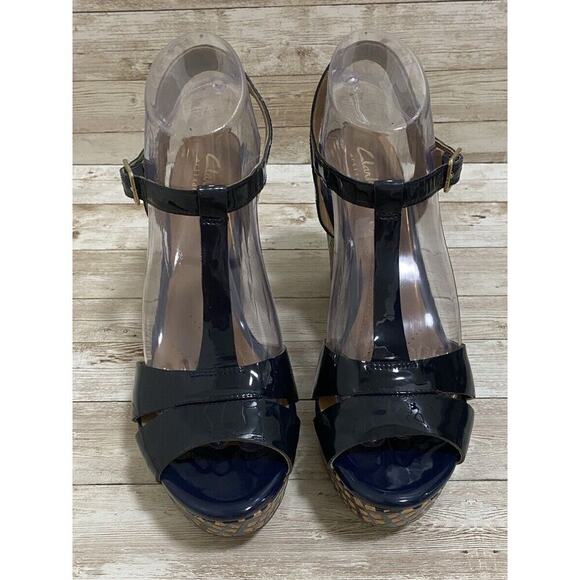 Clarks Heels Womens Size 9M Navy Patent Leather Strappy Wedge Sandals - Picture 2 of 16